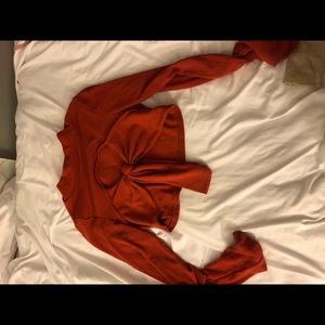 Long sleeve crop top
